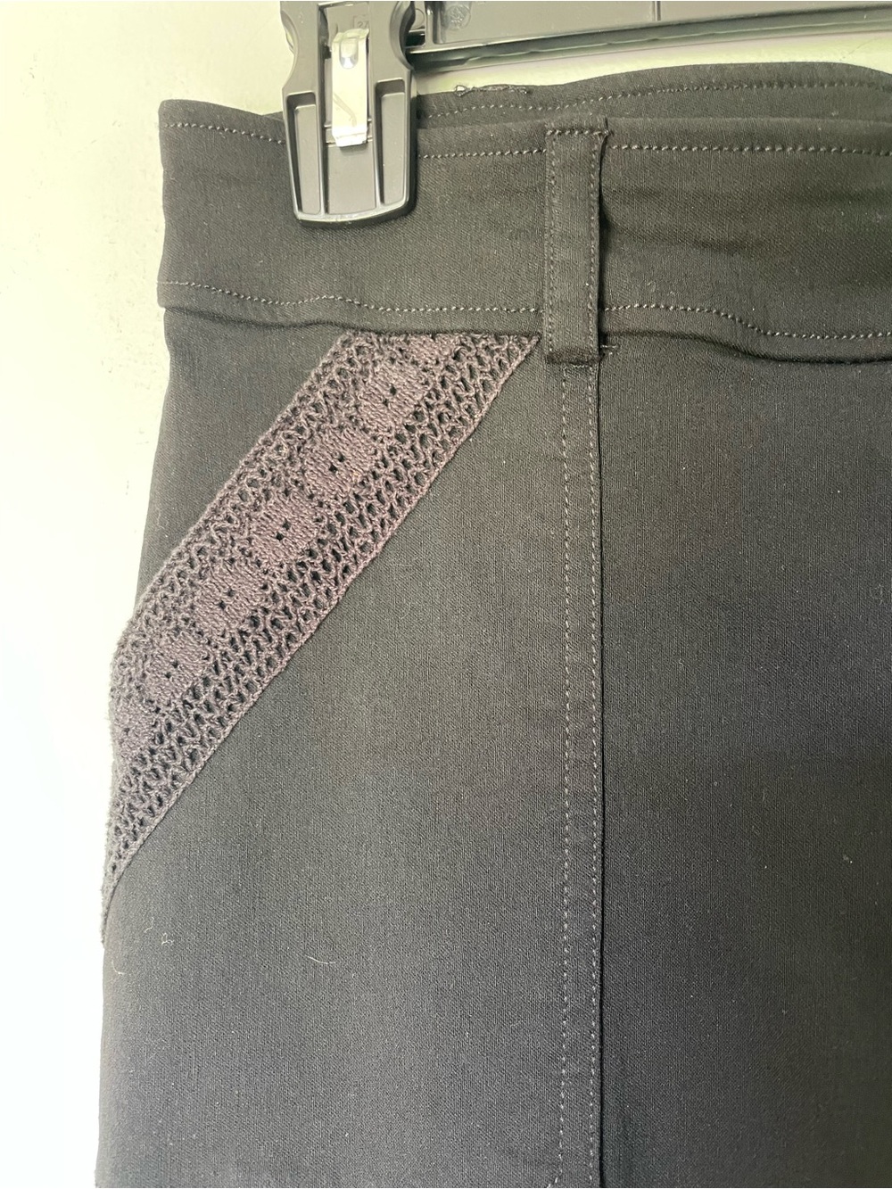 SOHO Black Pull-On Ankle Pants, Size M - Picture 2 of 5